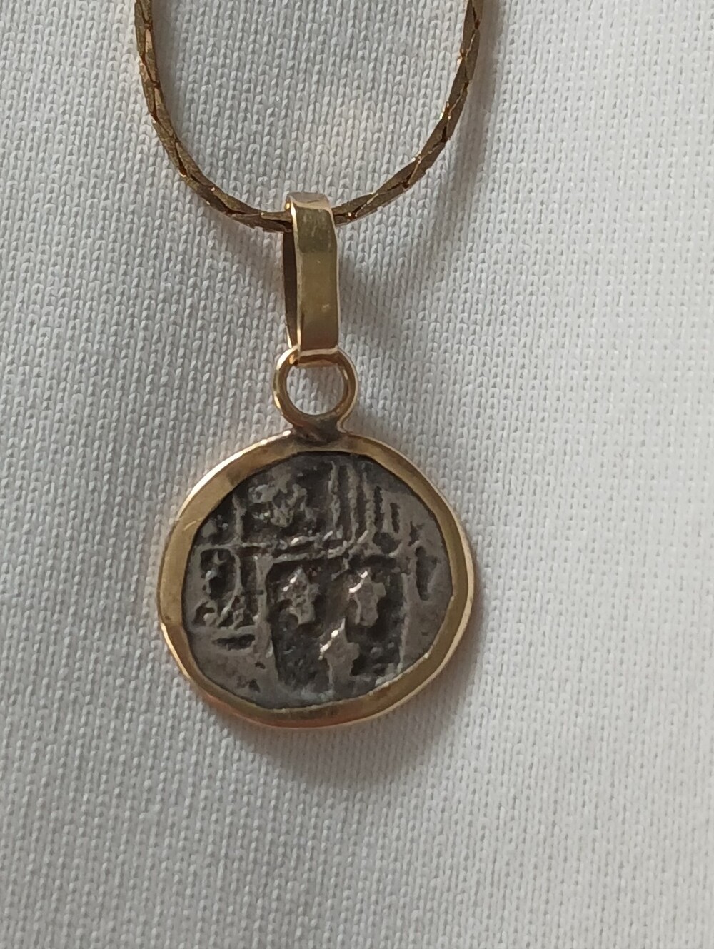 ✨ Stunning Vintage Spanish Colonial Cob Style Medallion Pendant Necklace ✨ - Picture 5 of 13